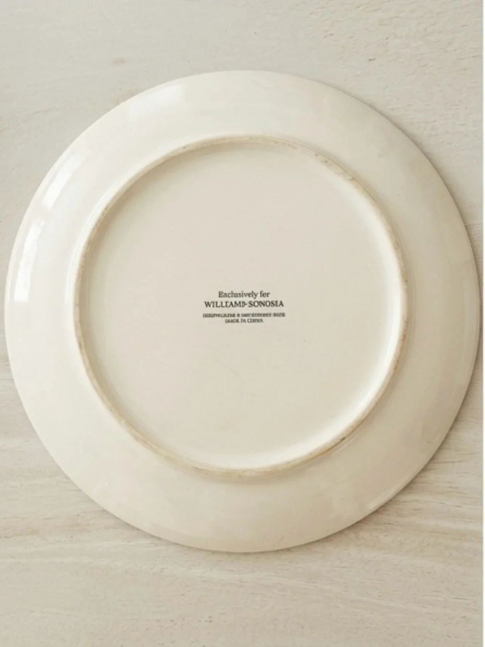 SET OF 4 WILLIAMS SONOMA BLUE PAISLEY SALAD PLATES - DISCONTINUED VINTAGE